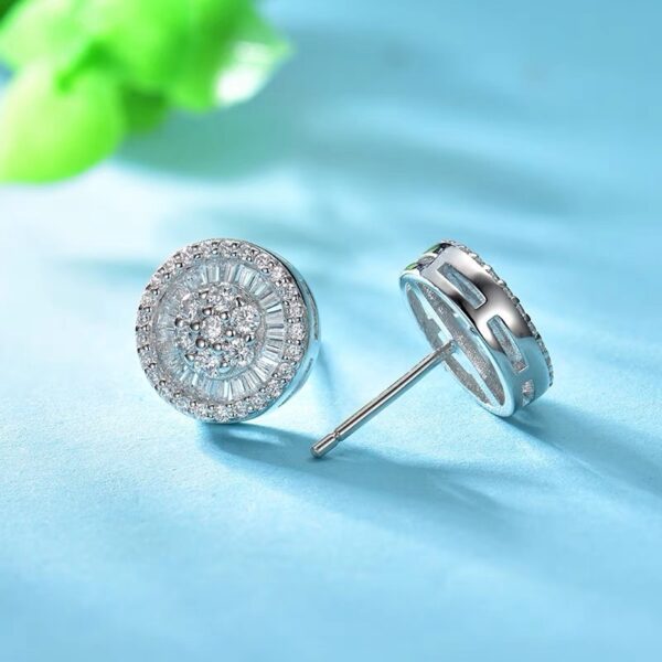 Big Round Zircon-encrusted Stud Earrings - Image 4